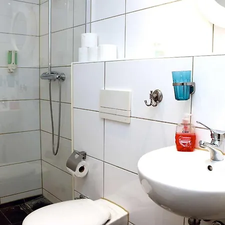 Apartment A 101